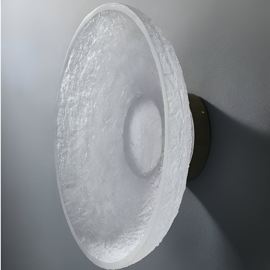 Seren Nordic Resin Round Wall Lamp