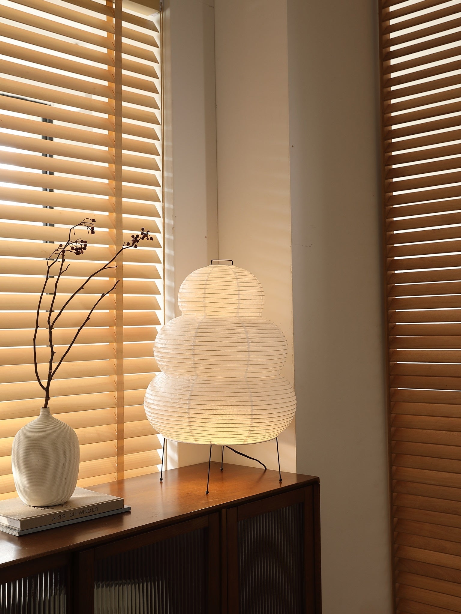 Kumo Washi Paper Floor Lamp