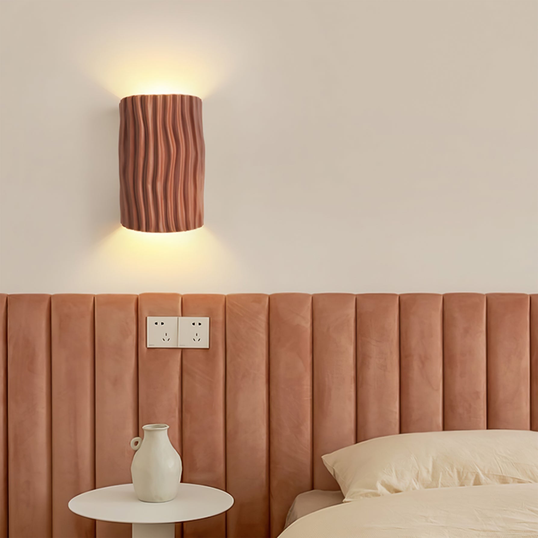 Clarity Curve Japandi Resin Wall Light