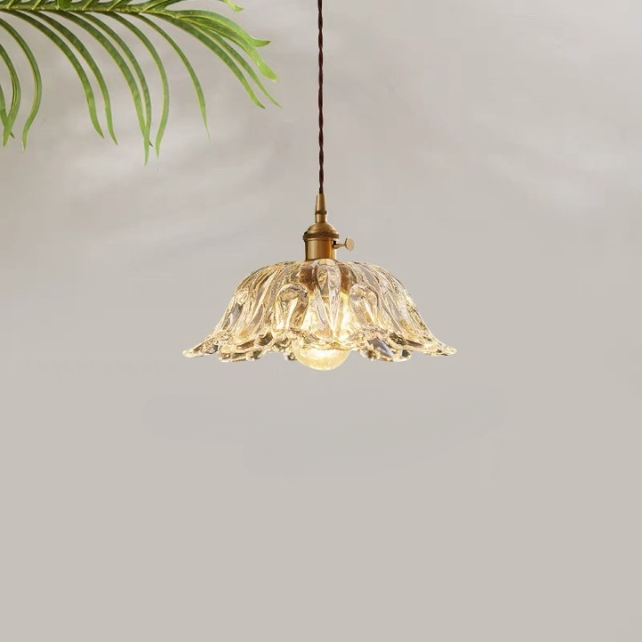 FLUTED GLASS FLOWER PENDANT