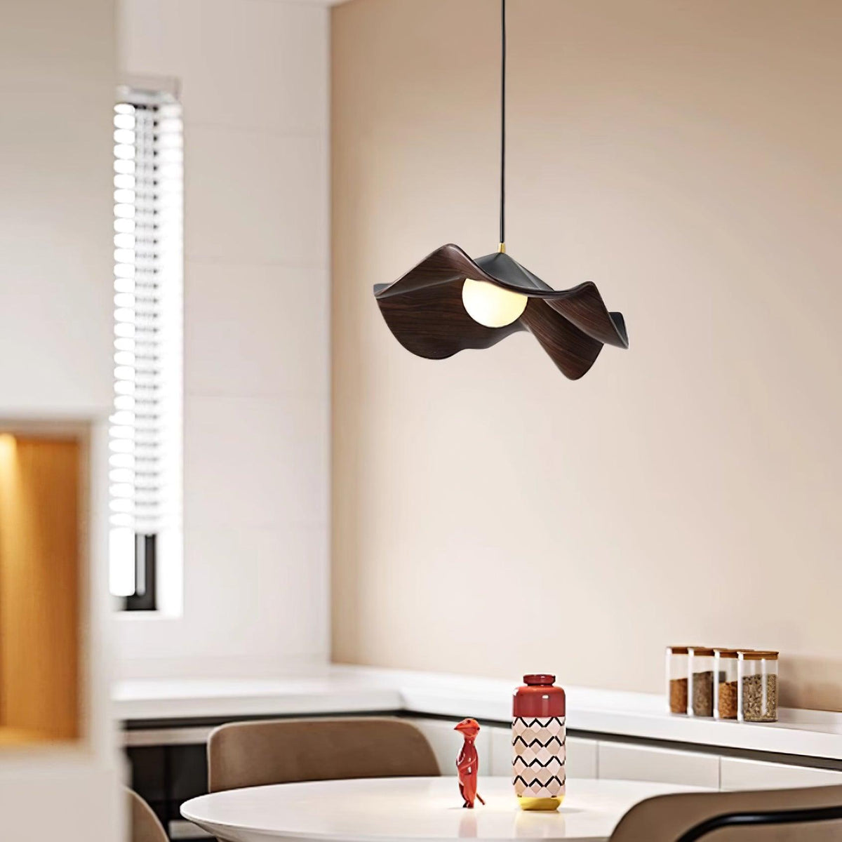 Lotus Flow Casita Resin Pendant Light