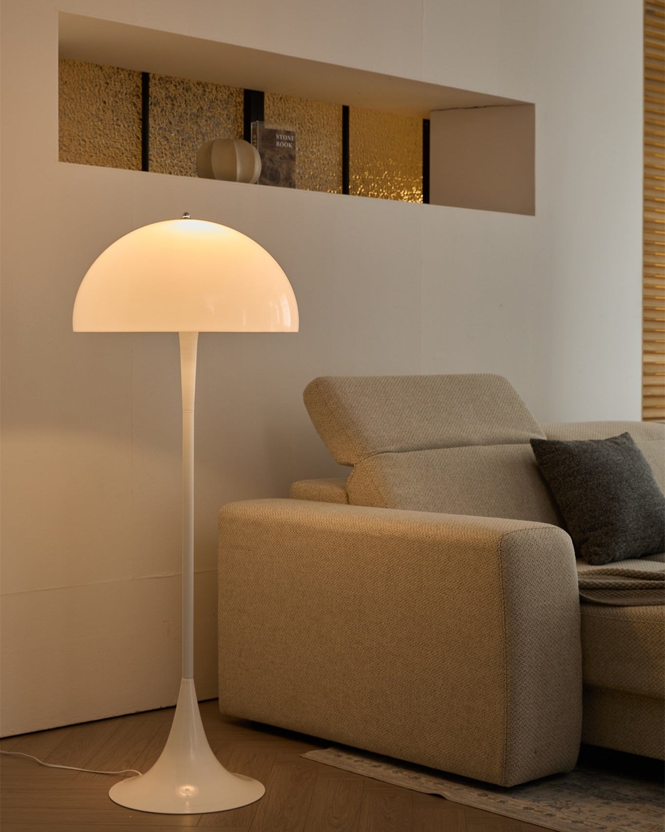 OPALINE TRUMPET FLOOR LAMP