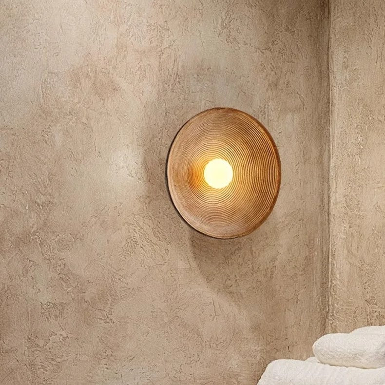 RIDGED BRONZE DISC LAMP