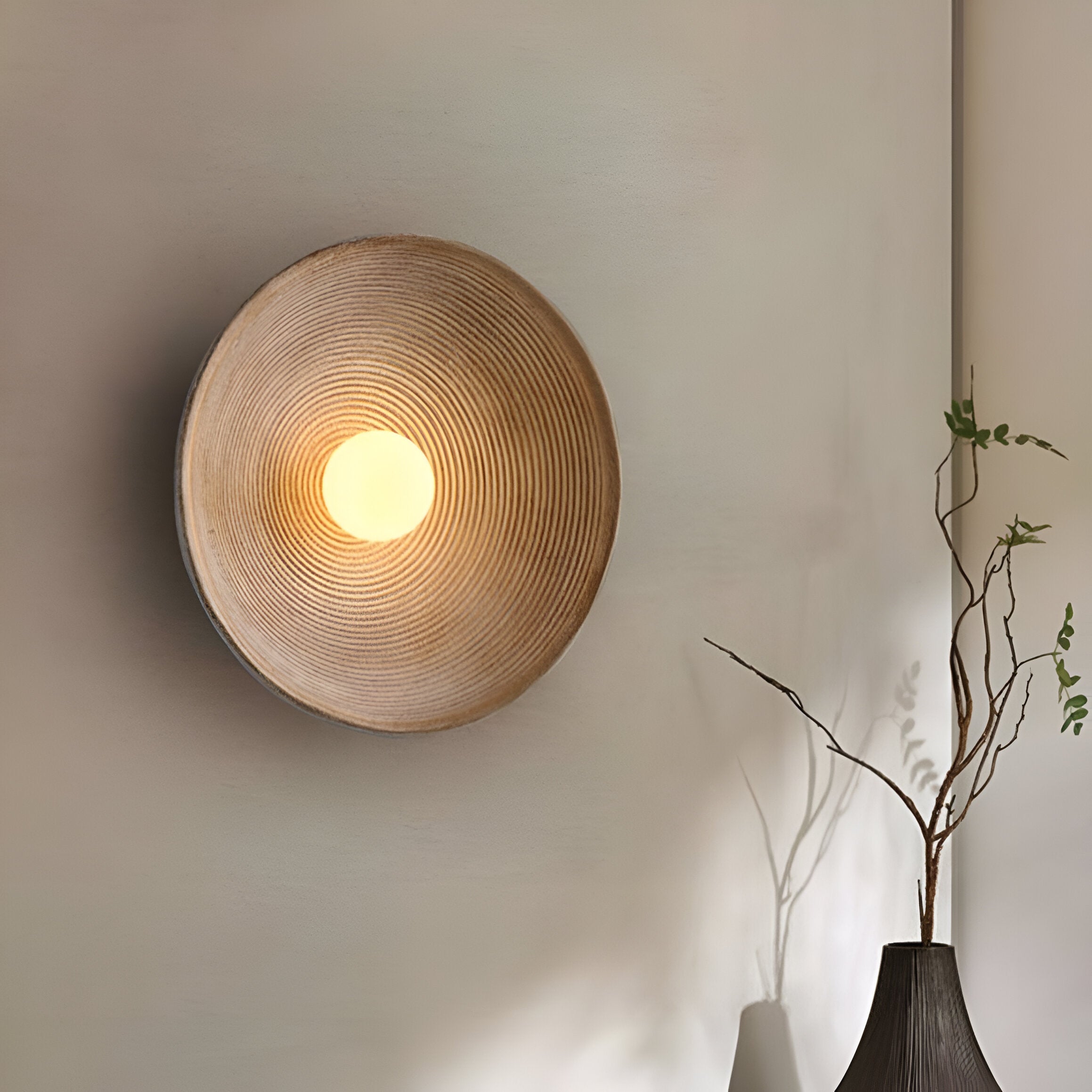 RIDGED BRONZE DISC LAMP