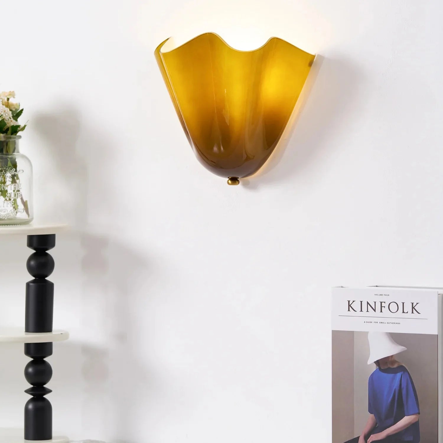 Skirt Series Retro Colored Glass Skirt Shell Wall Light