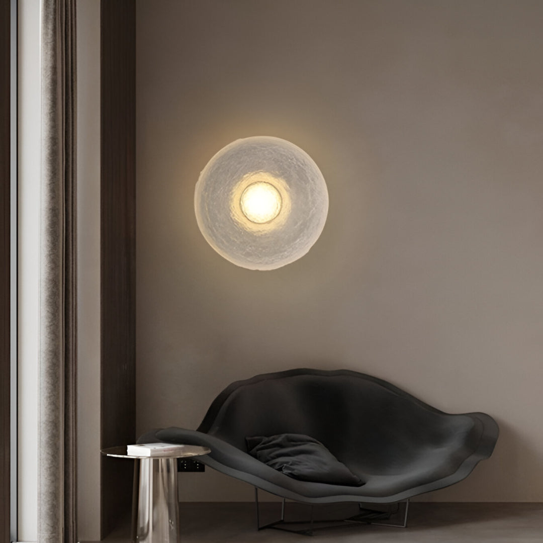 Seren Nordic Resin Round Wall Lamp