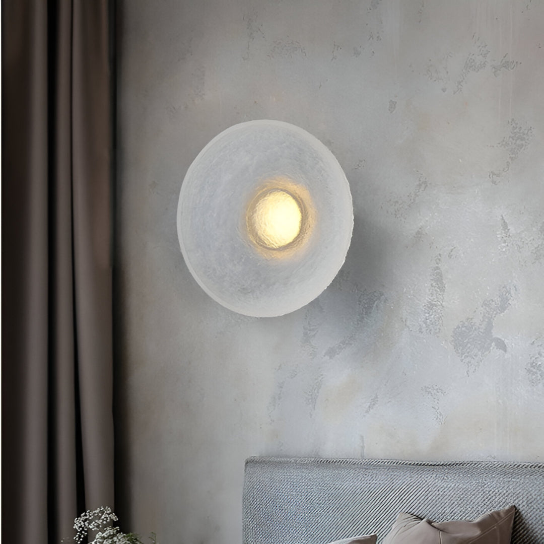 Seren Nordic Resin Round Wall Lamp