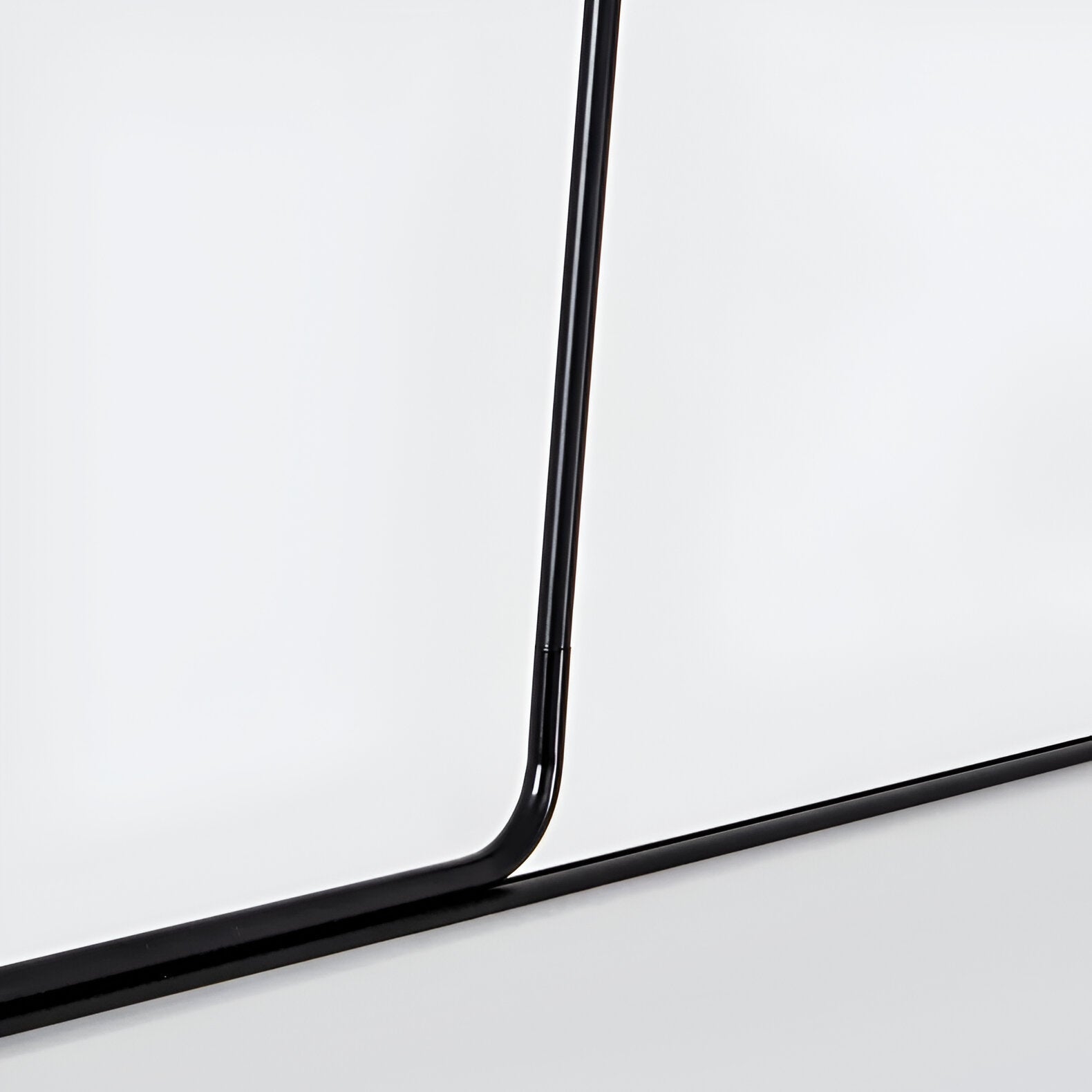 Mariah Modern Linear LED Aluminum Pendant Light