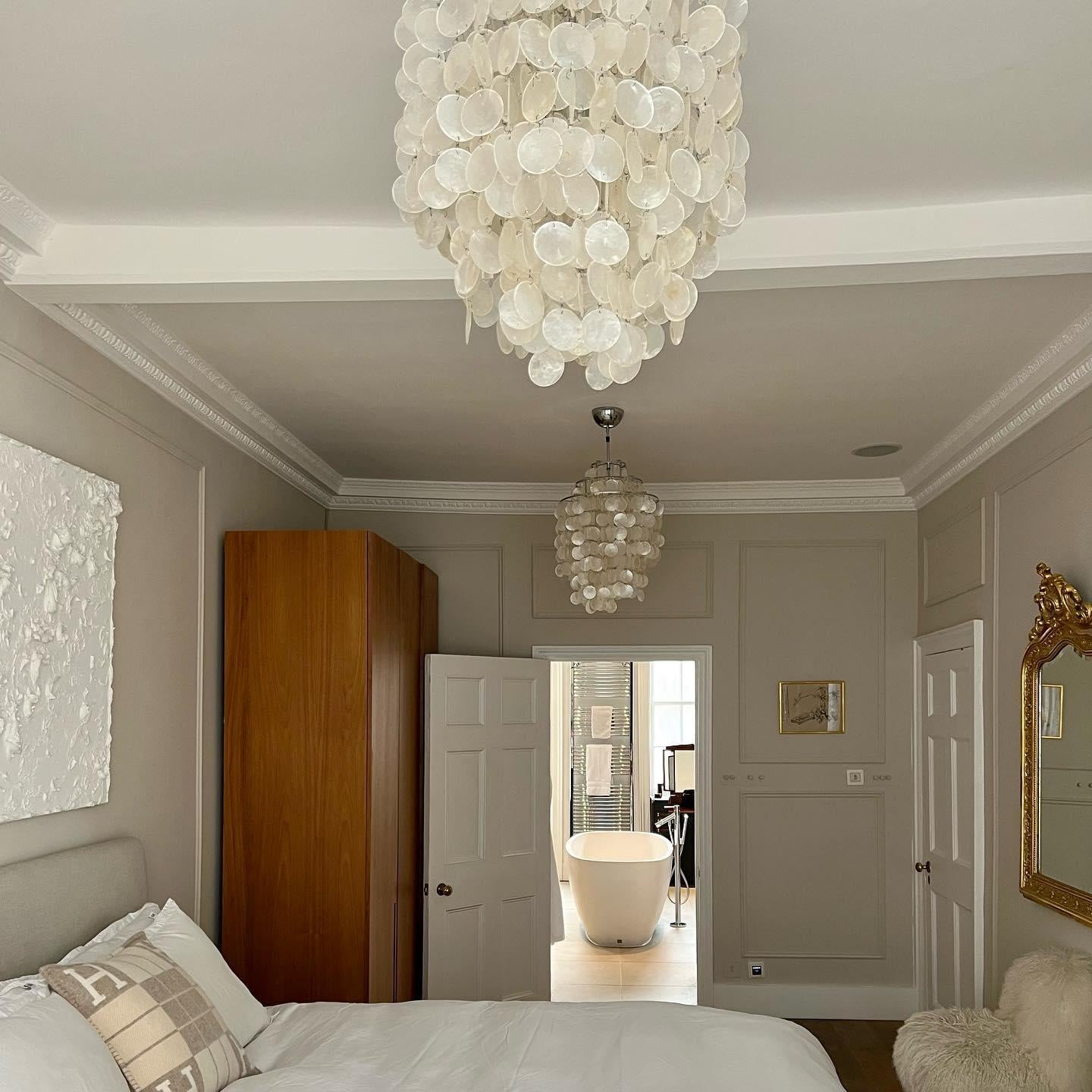 Maris Italian Vintage Natural Seashell Pendant Light