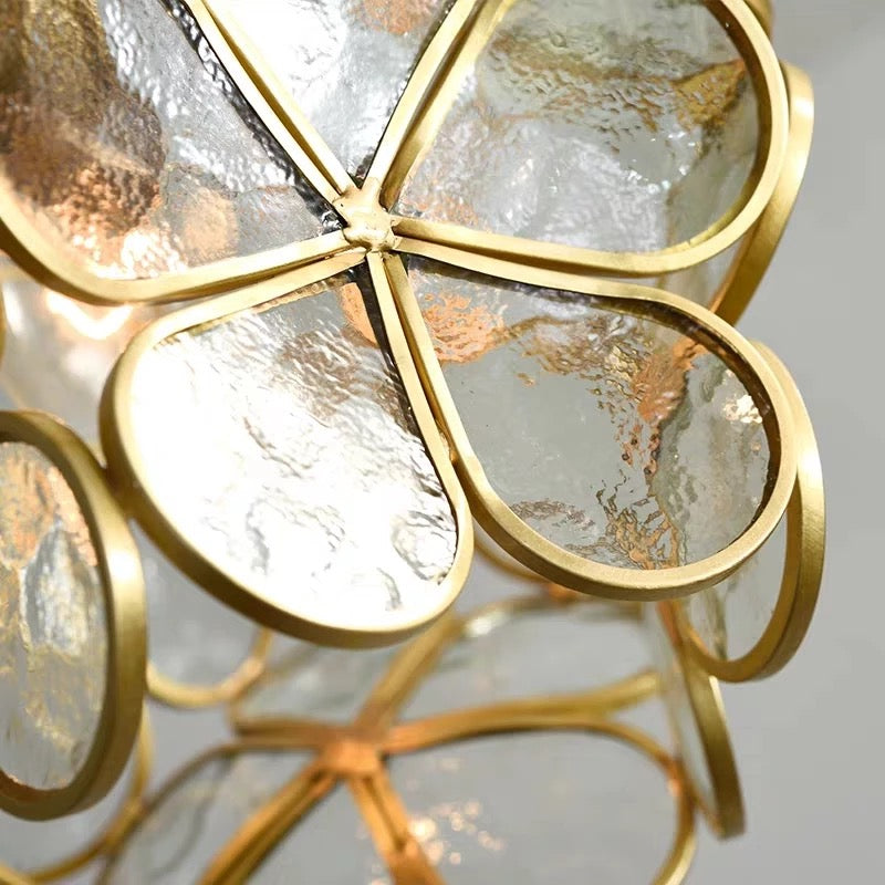 GOLDEN PETAL BLOOM PENDANT