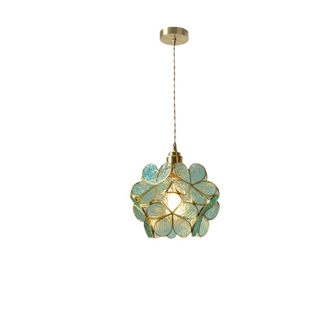 GOLDEN PETAL BLOOM PENDANT