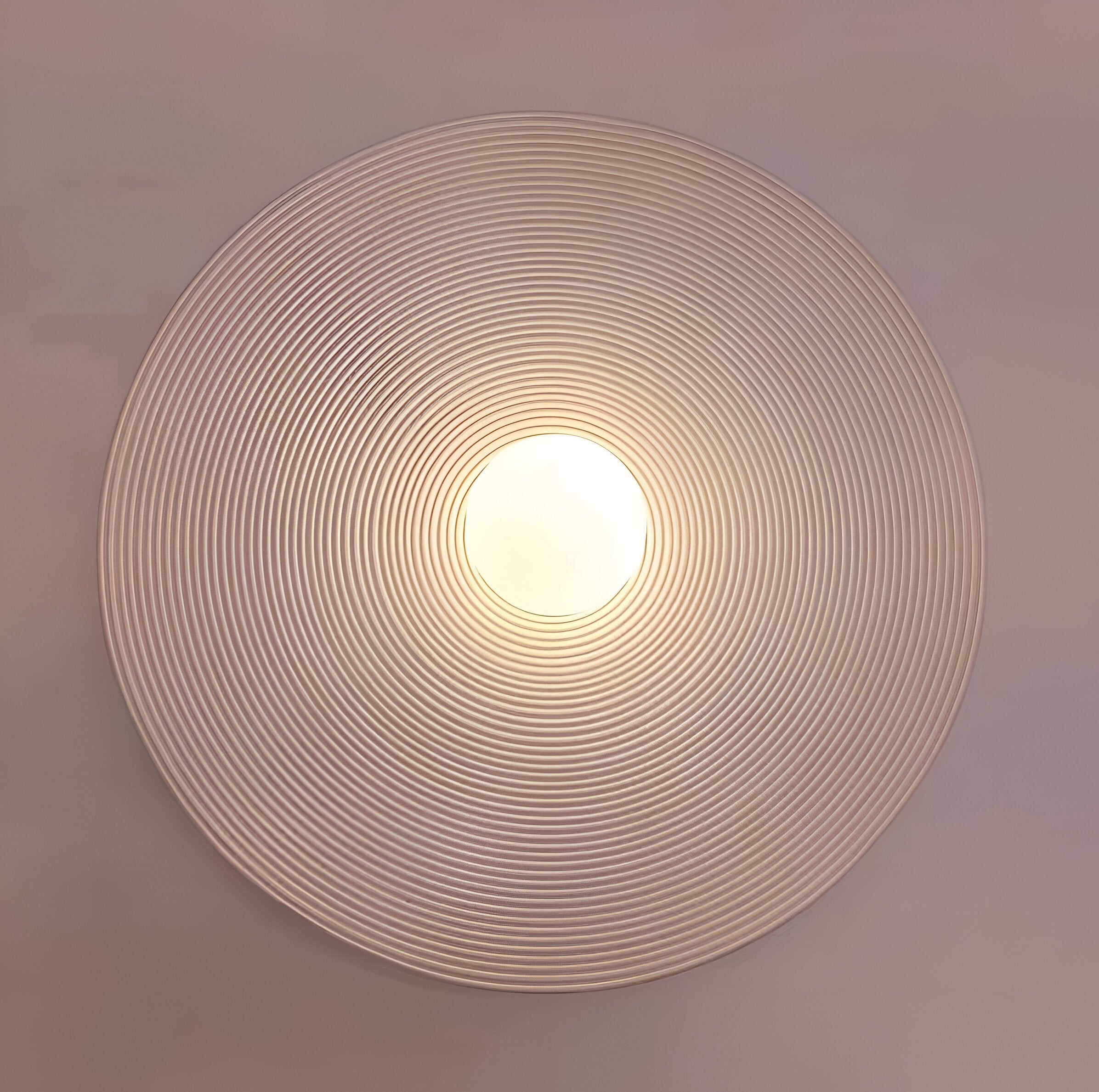 RIDGED BRONZE DISC LAMP