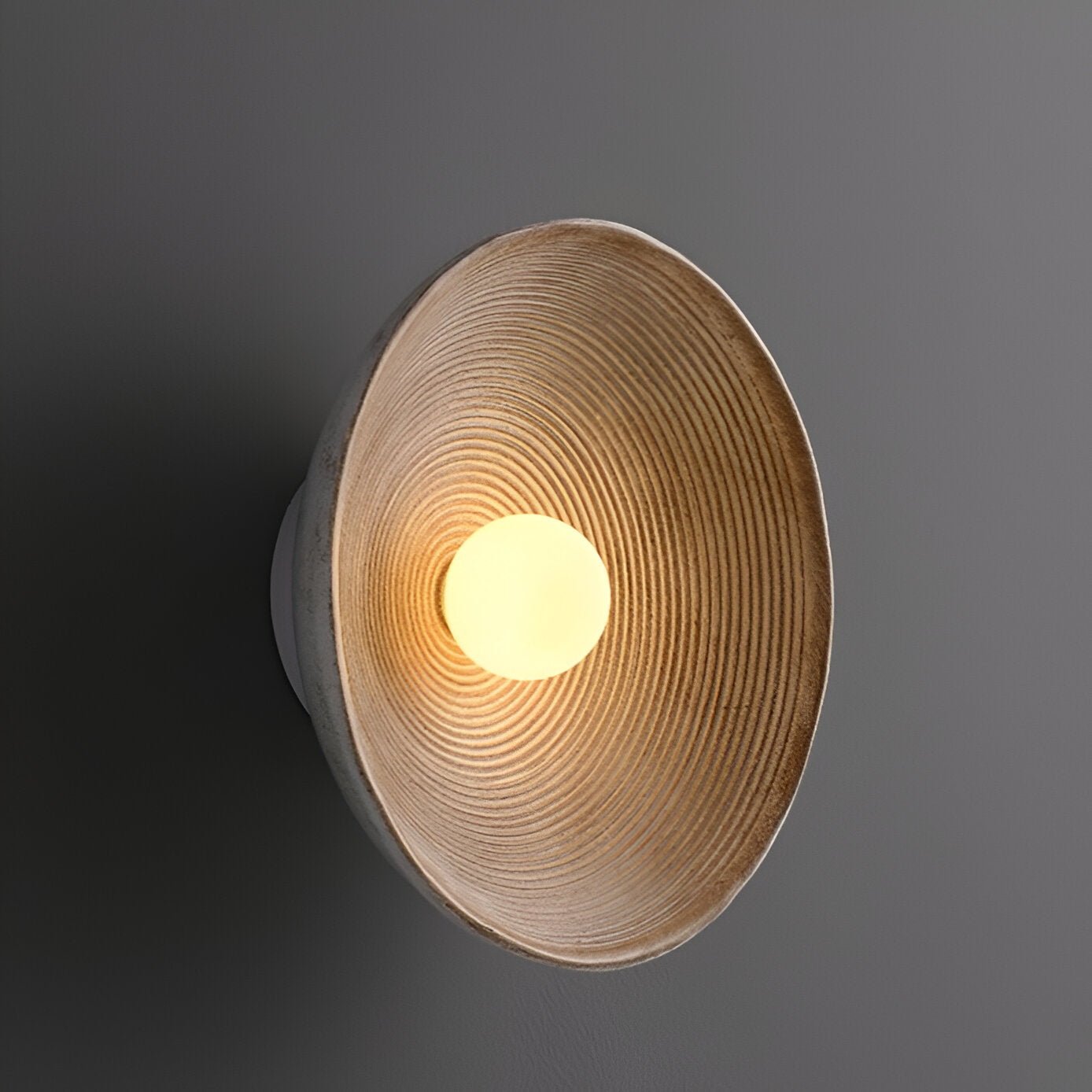 RIDGED BRONZE DISC LAMP