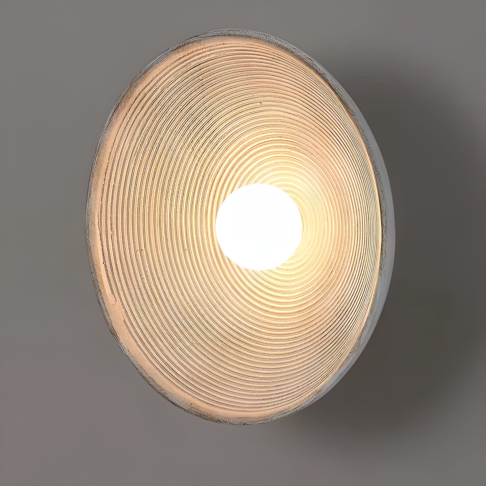 RIDGED BRONZE DISC LAMP