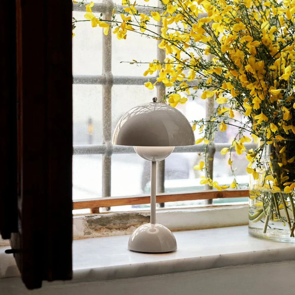 TAUPE DOME TABLE LAMP