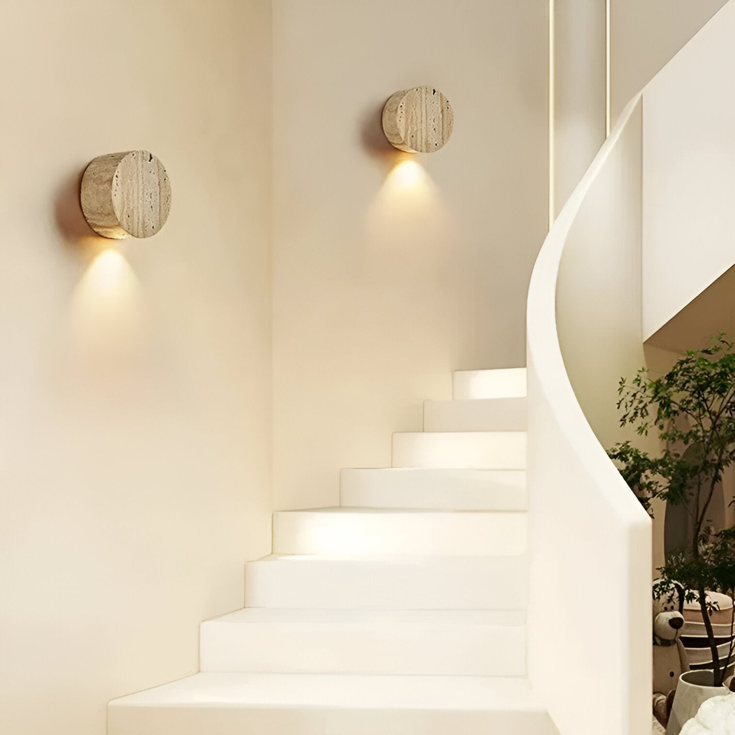 TRAVERTINE HALF-MOON WALL LAMP
