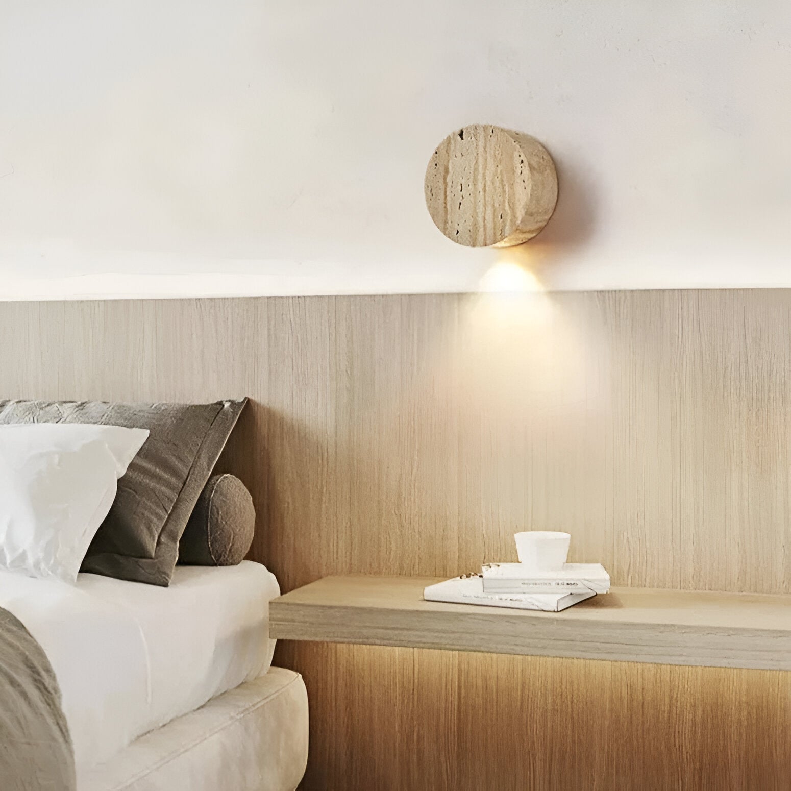 TRAVERTINE HALF-MOON WALL LAMP